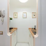Amalia's House, Cozy In Brera Apartman